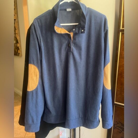 Long Sleeve Tee To look Like Sweater with Elbow Details!! - Picture 1 of 13
